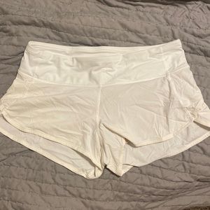 White lululemon shorts
